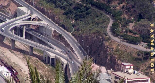 ORAN-l'echangeur a la sortie du port d'Oran.jpg